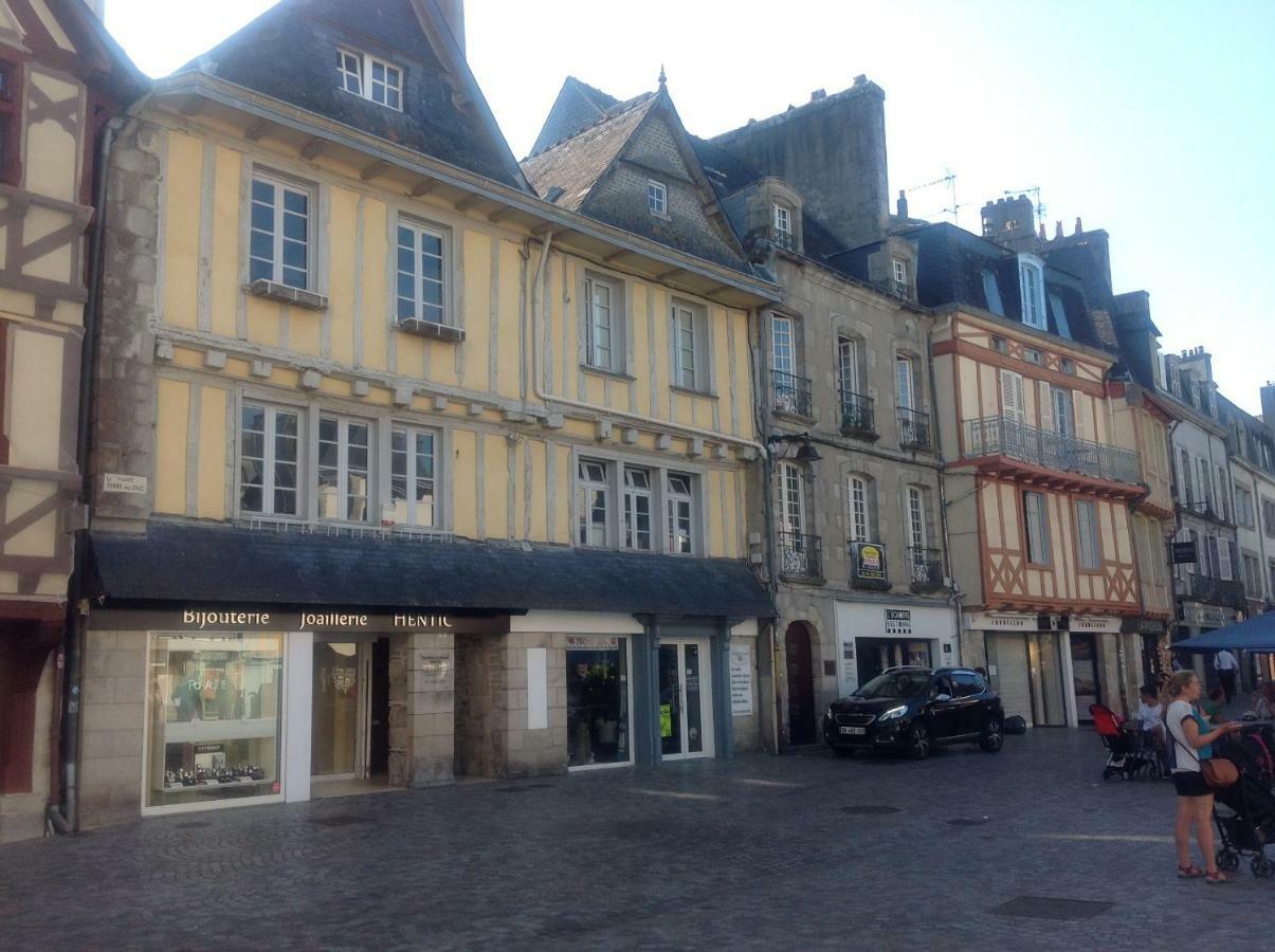 Апартаменты Le Vieux Quimper Classe*** Экстерьер фото